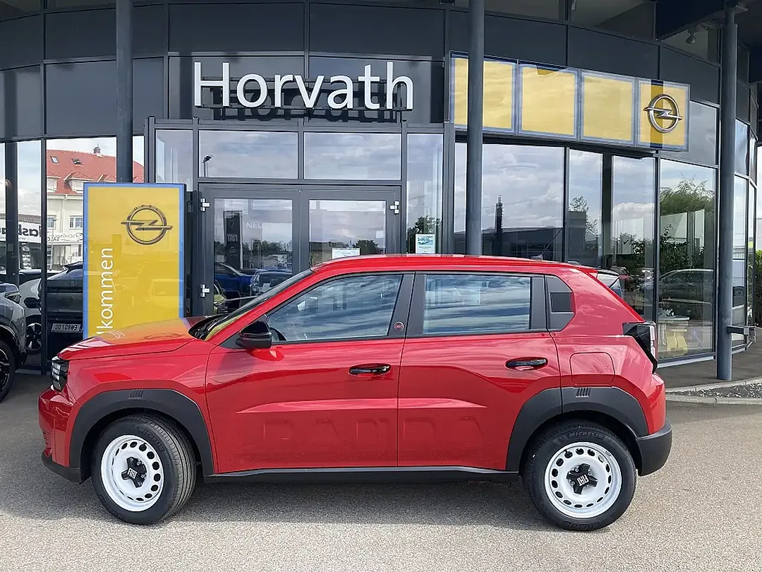 Fiat Grande Panda EV RED - Thumbnail 3