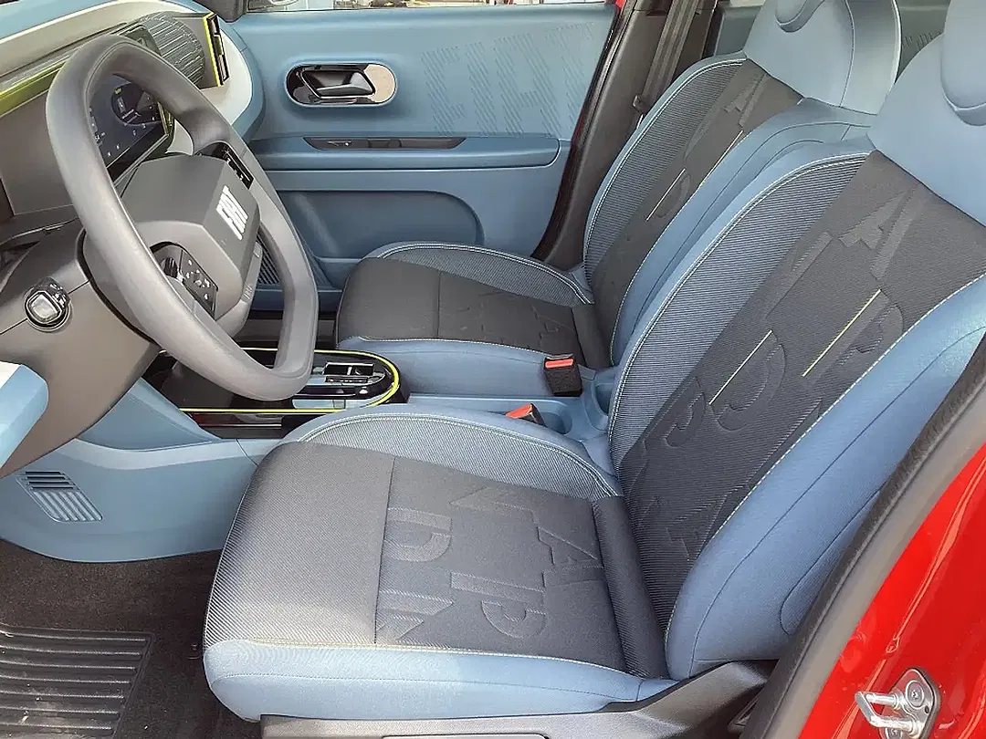 Fiat Grande Panda EV RED - Thumbnail 4