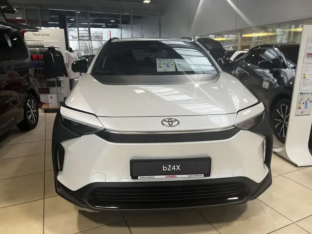 Toyota bZ4X Comfort - foto 1