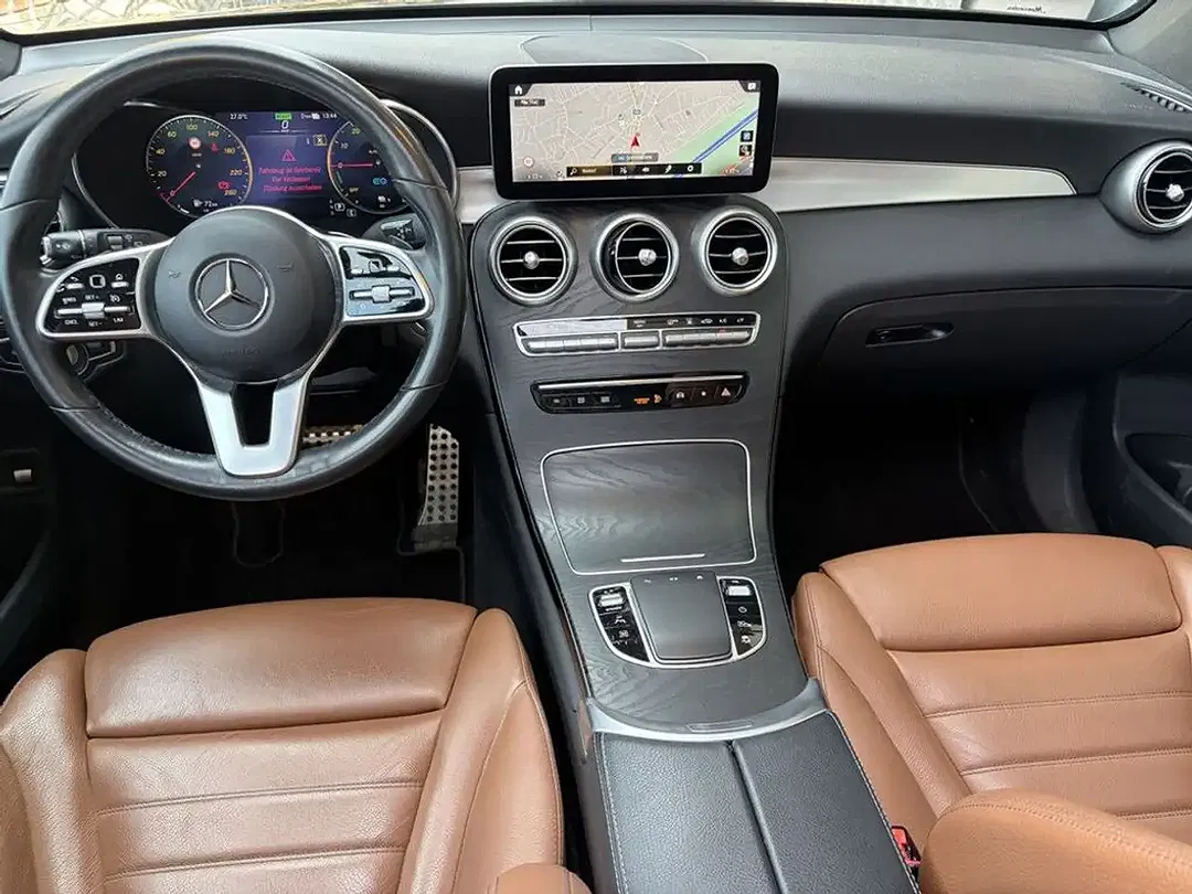 Mercedes-Benz GLC 300 4MATIC - Thumbnail 10