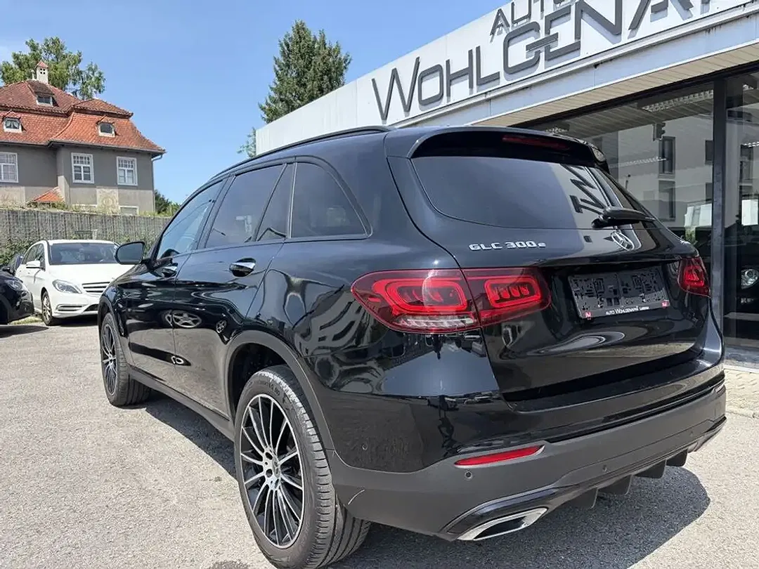 Mercedes-Benz GLC 300 4MATIC - Thumbnail 5