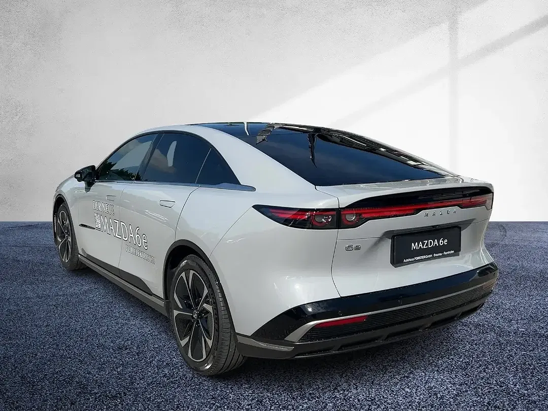 Mazda 6 Takumi Plus - Thumbnail 3
