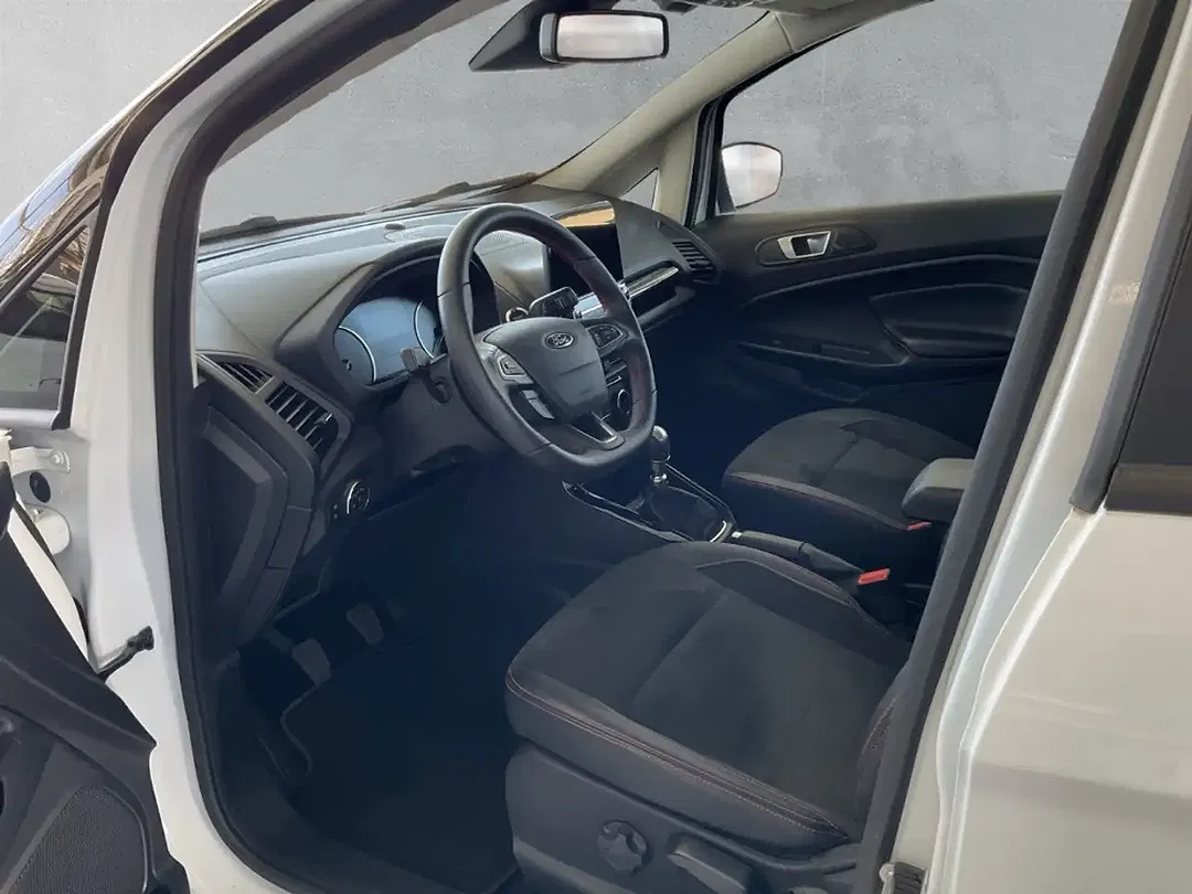 Ford EcoSport ST-Line - Thumbnail 8