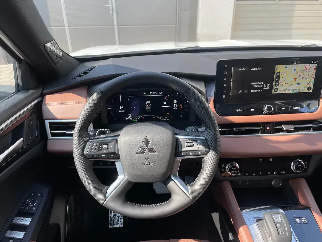 Mitsubishi Outlander 2.4 PHEV Diamant Top - Thumbnail 10