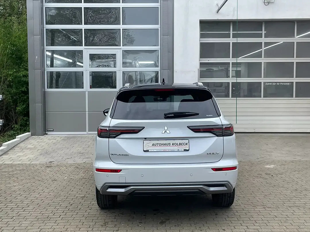 Mitsubishi Outlander 2.4 PHEV Diamant Top - Thumbnail 4