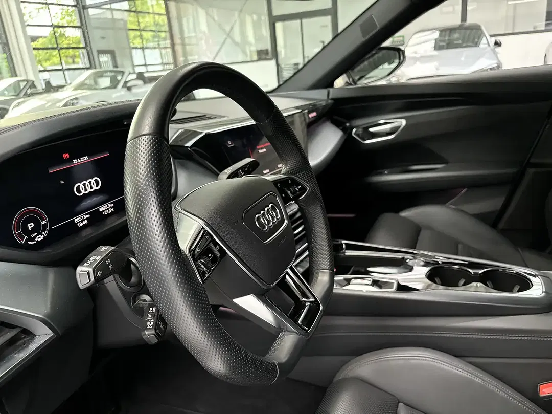 Audi e-tron GT 60 quattro - foto 15