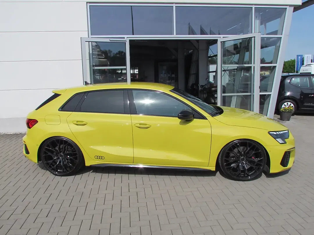 Audi S3 2.0 TFSI quattro Sportback Edition One - foto 2