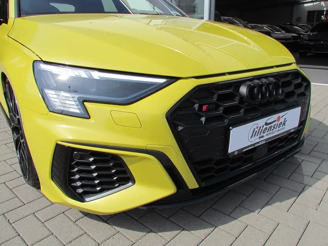 Audi S3 2.0 TFSI quattro Sportback Edition One - Thumbnail 3