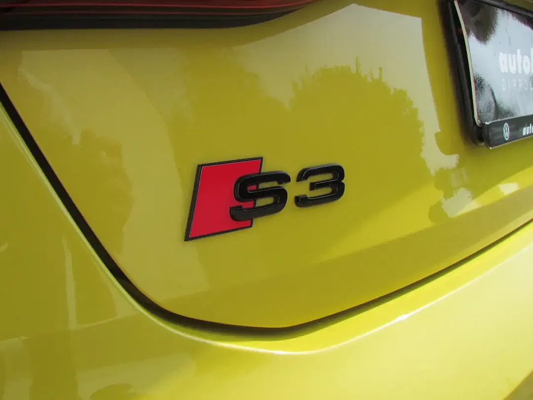 Audi S3 2.0 TFSI quattro Sportback Edition One - Thumbnail 8
