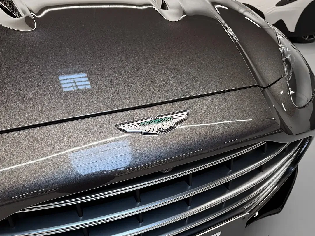 Aston Martin DBX 707 - Thumbnail 10