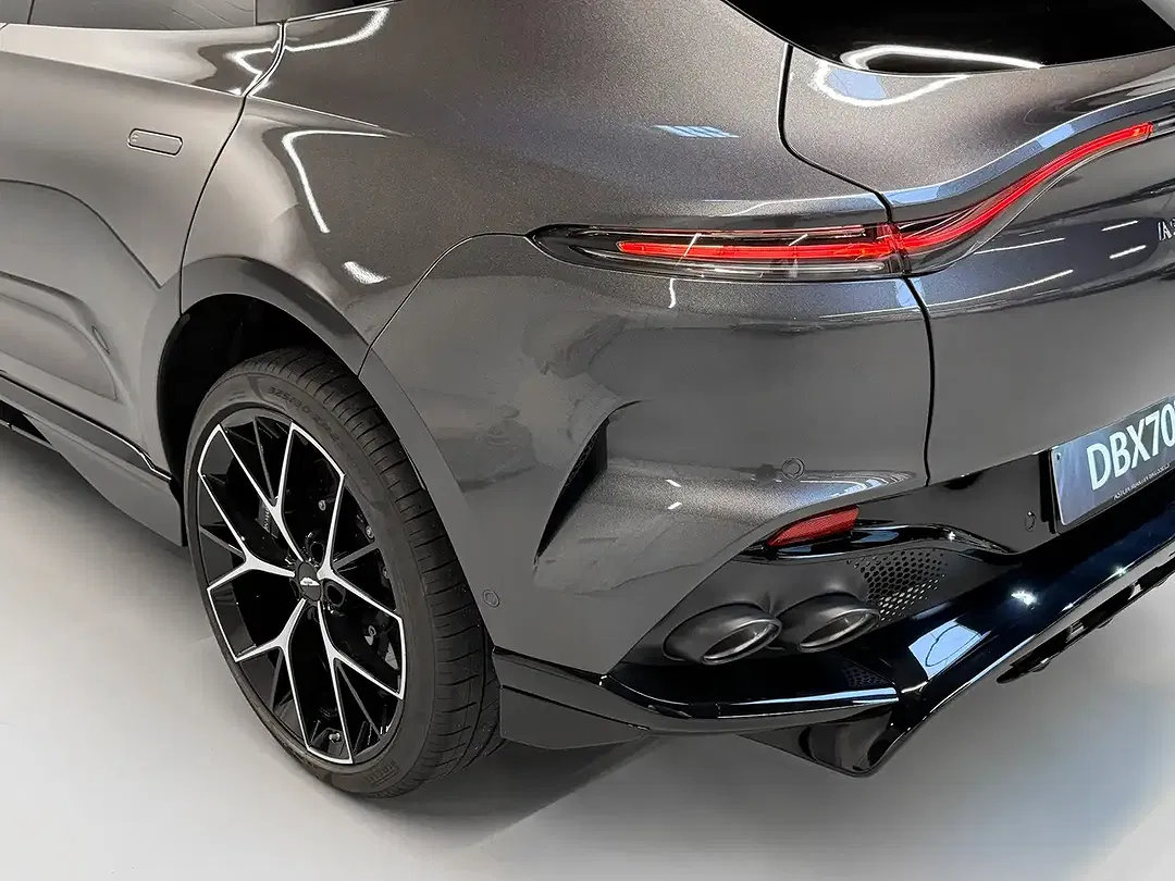 Aston Martin DBX 707 - Thumbnail 11