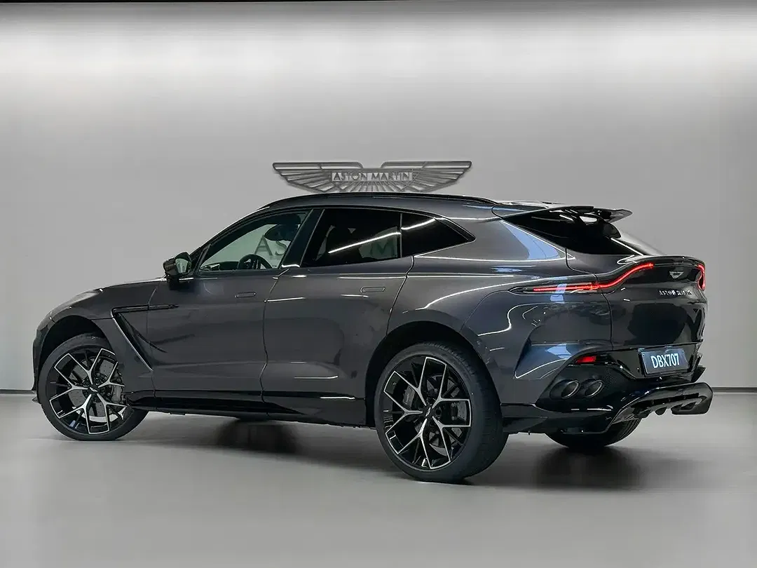 Aston Martin DBX 707 - Thumbnail 4