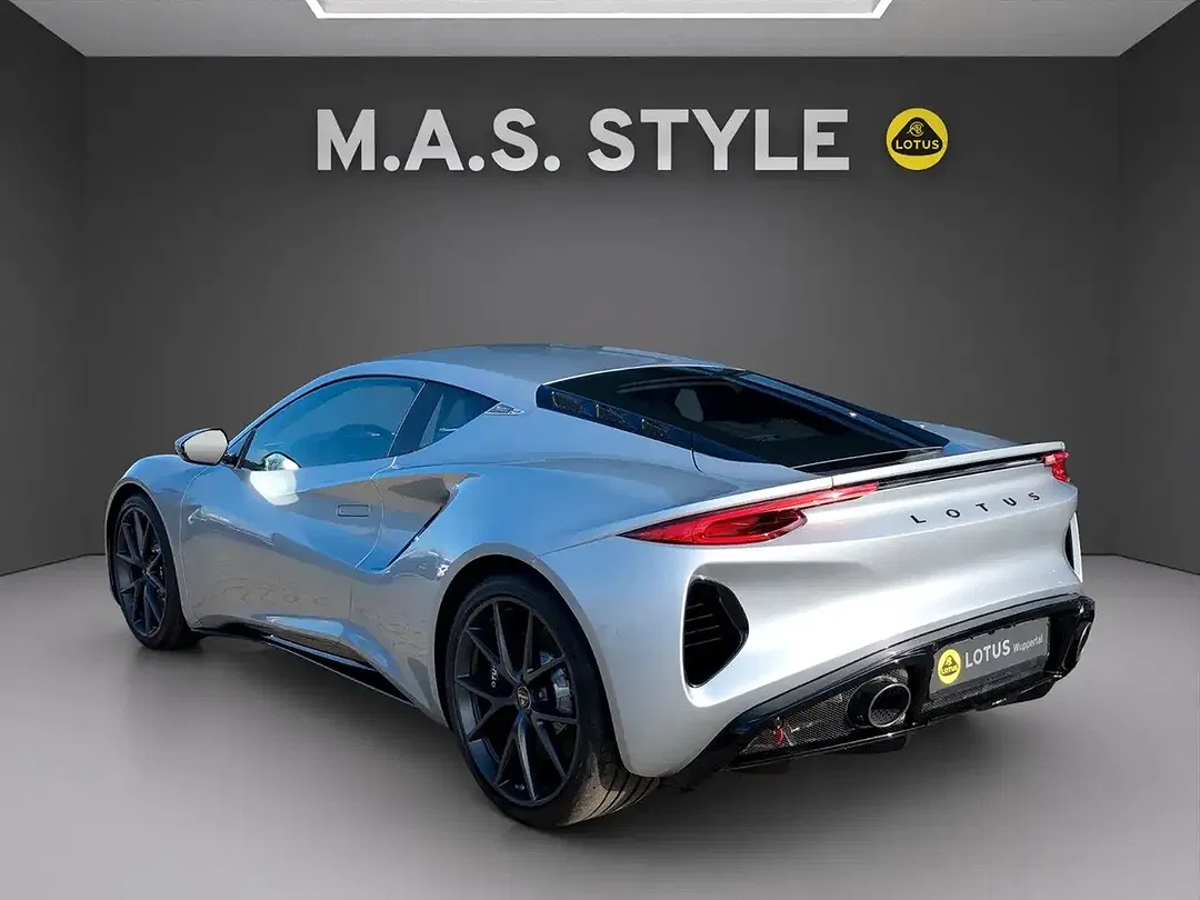 Lotus Emira i4 Turbo SE - Thumbnail 6