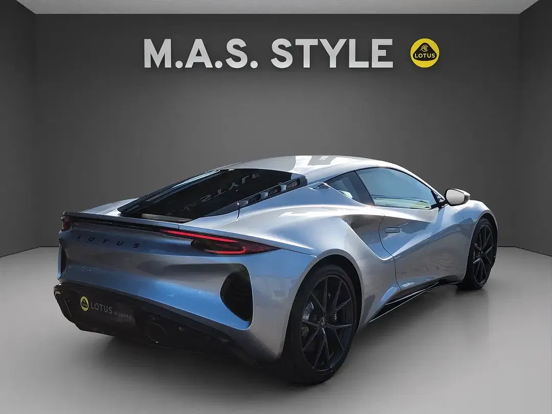 Lotus Emira i4 Turbo SE - Thumbnail 8