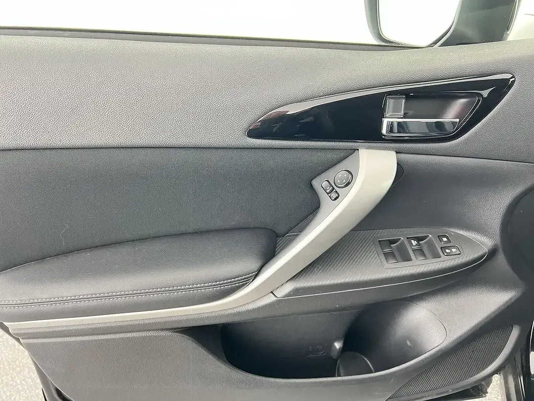 Mitsubishi Eclipse Cross 2.4 4WD Basis - Thumbnail 10