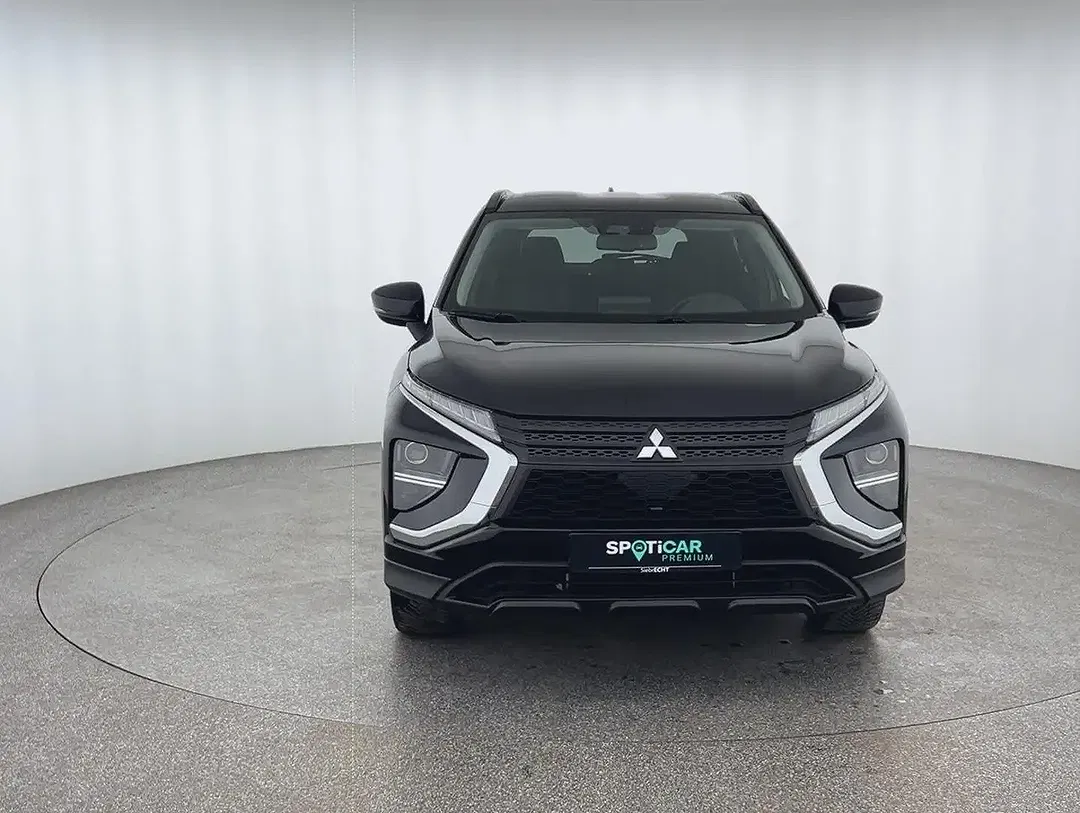 Mitsubishi Eclipse Cross 2.4 4WD Basis - foto 2