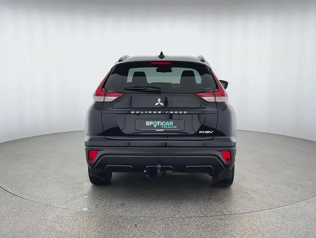 Mitsubishi Eclipse Cross 2.4 4WD Basis - Thumbnail 4