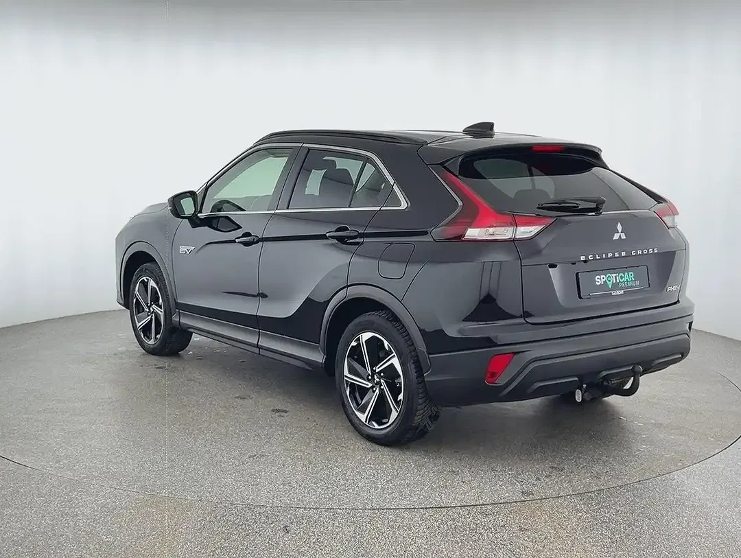 Mitsubishi Eclipse Cross 2.4 4WD Basis - Thumbnail 5