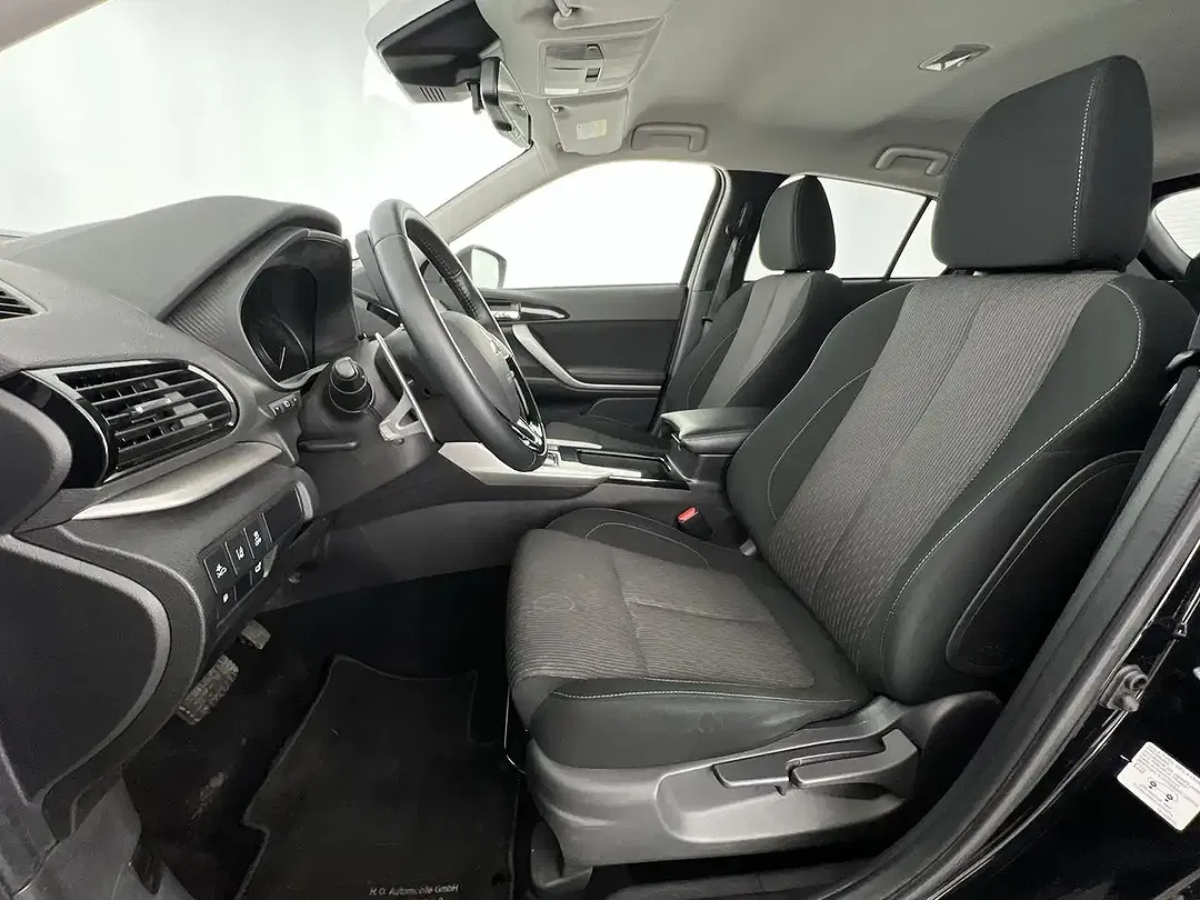 Mitsubishi Eclipse Cross 2.4 4WD Basis - Thumbnail 8