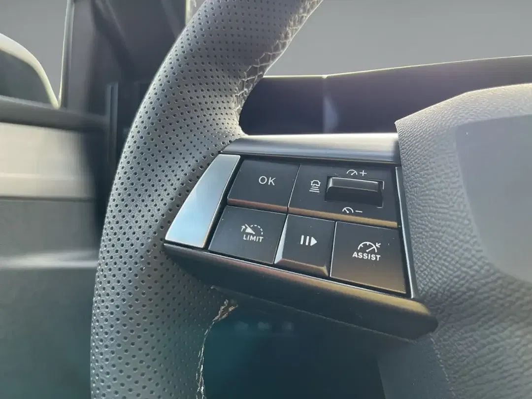 Opel Astra PHEV Ultimate - Thumbnail 11