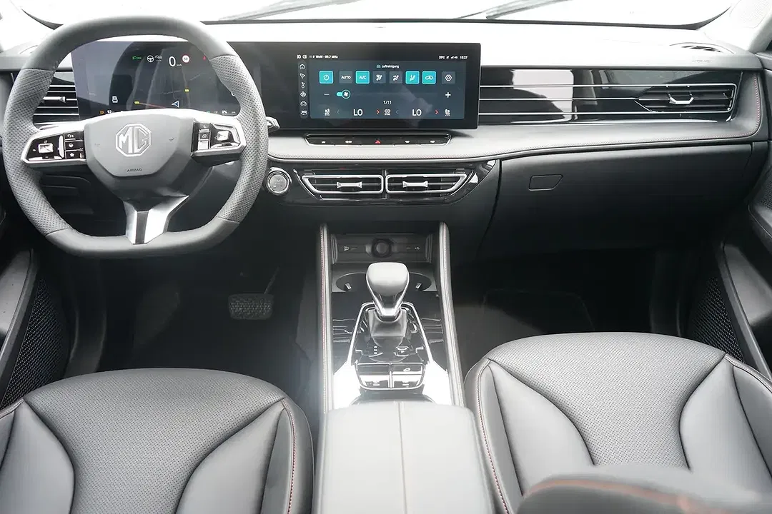 MG HS 1.5 T-GDI AUT Luxury - Thumbnail 13