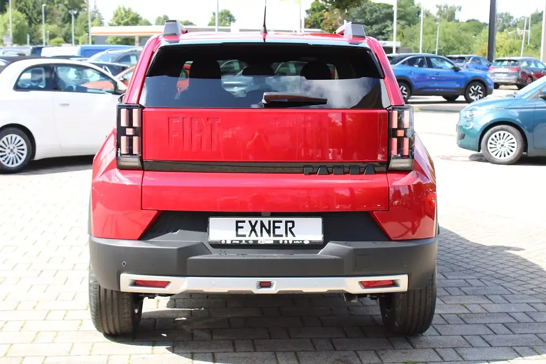 Fiat Grande Panda Hybrid Icon - Thumbnail 7