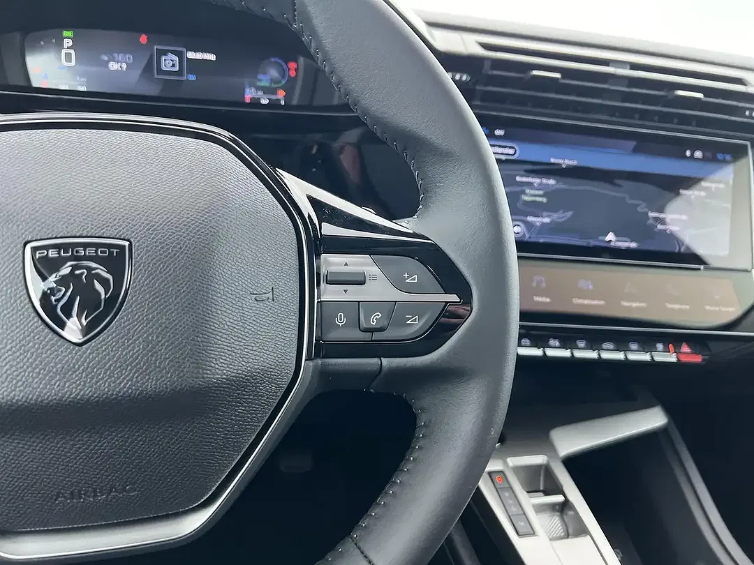 Peugeot 408 Hybrid Allure - Thumbnail 9