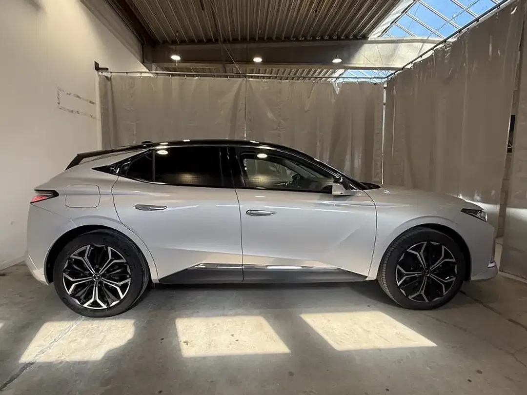 DS Automobiles DS 4 - Thumbnail 9