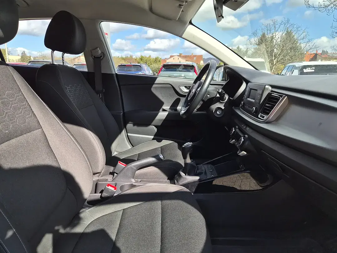 Kia Rio 1.0 T-GDI Vision - Thumbnail 10