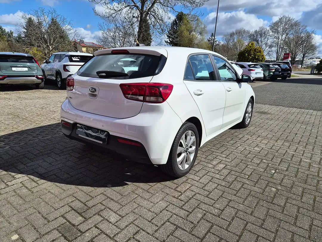 Kia Rio 1.0 T-GDI Vision - Thumbnail 5