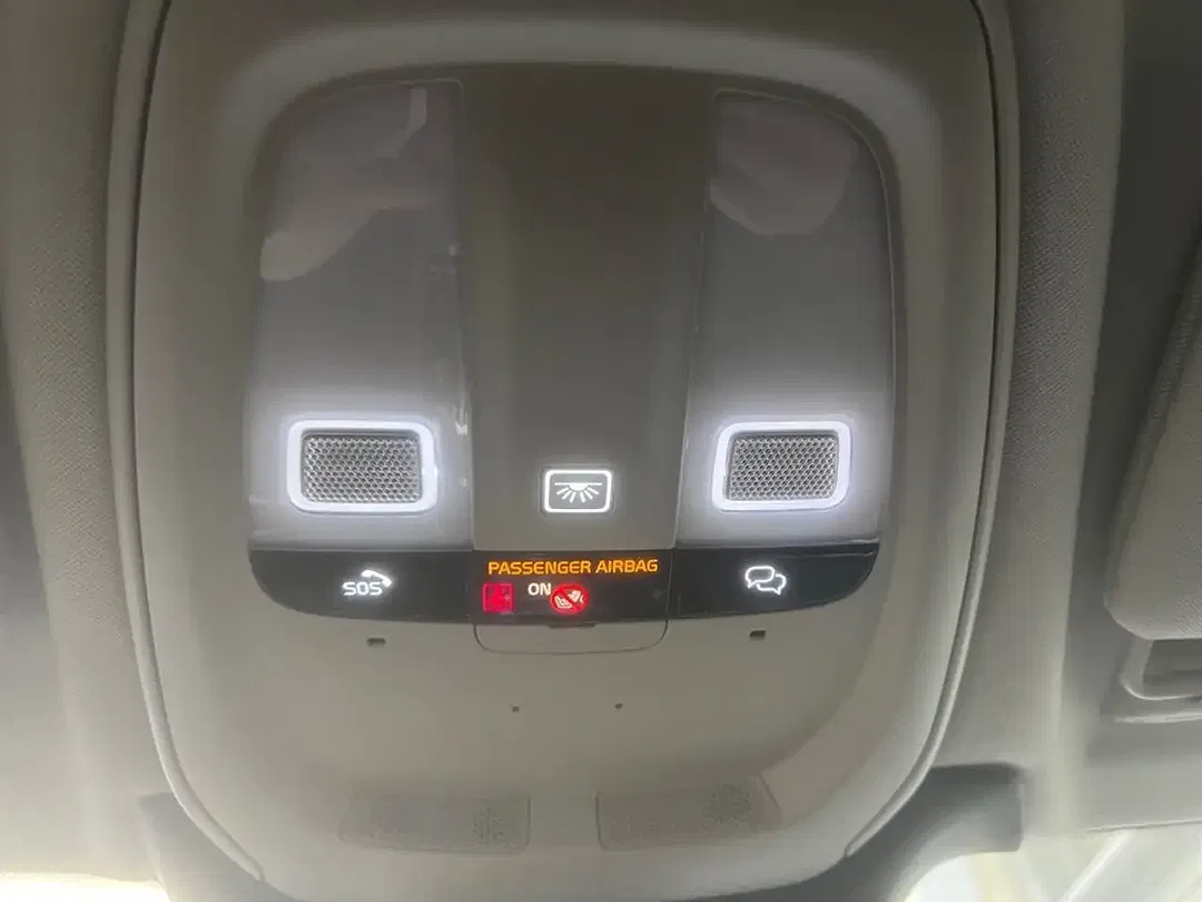 Volvo V90 T6 PHEV Hybrid AWD Plus Dark - Thumbnail 19