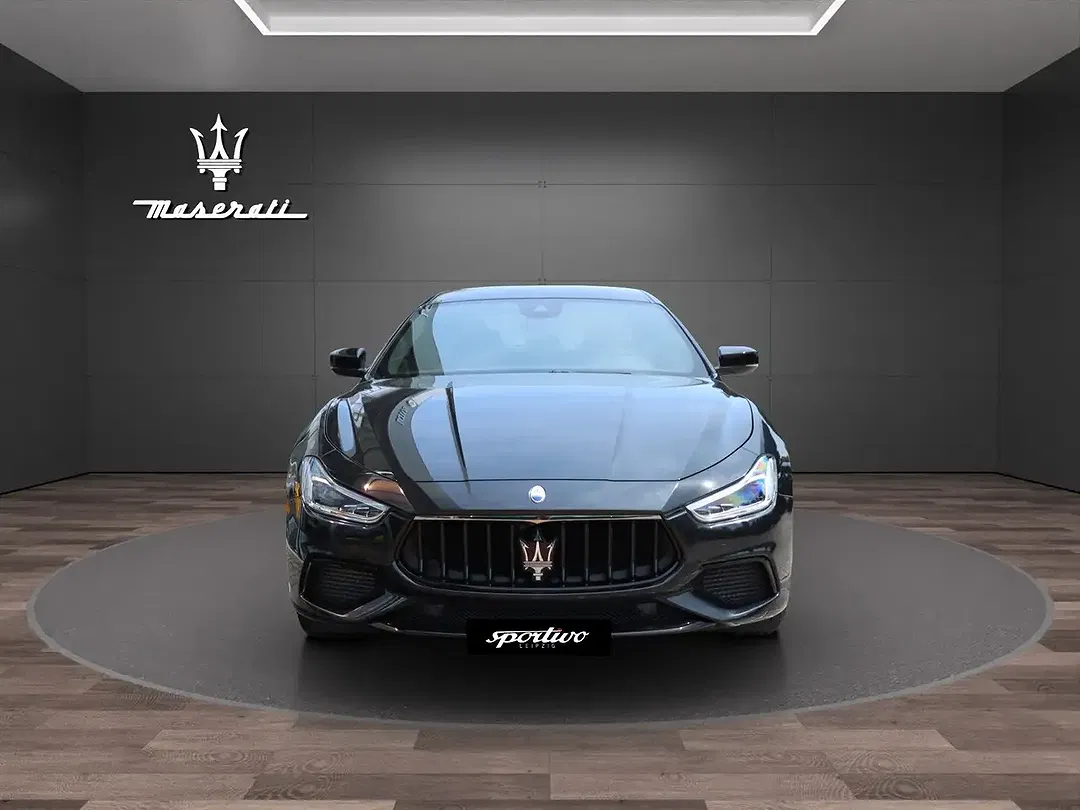 Maserati Ghibli Ultima Modena - Thumbnail 3