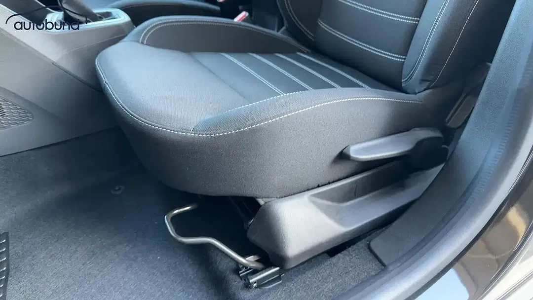 Dacia Logan TCe CVT Edition - foto 22