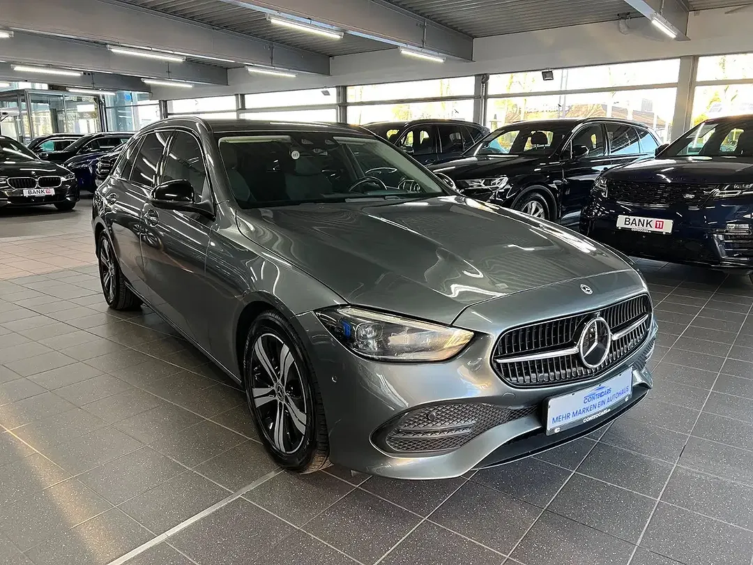Mercedes-Benz C 220 Avantgarde Night - Thumbnail 1