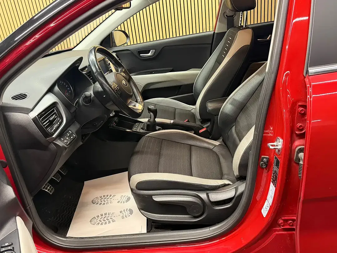 Kia Stonic 1.0 - Thumbnail 10