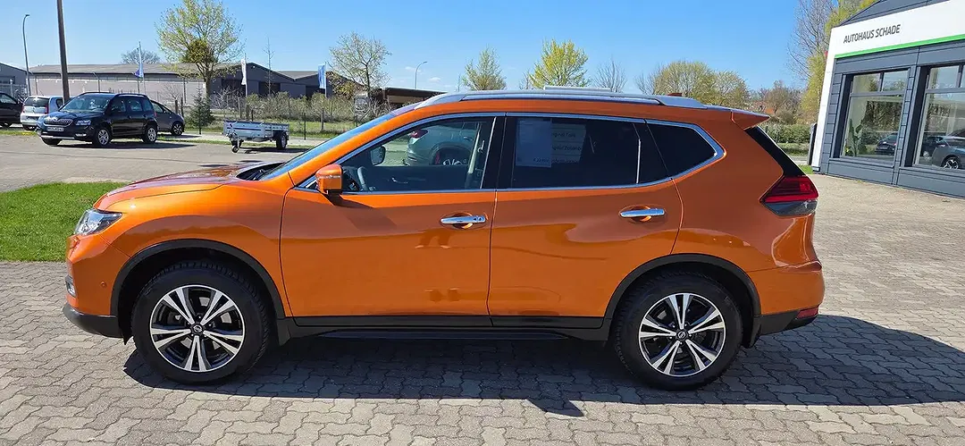 Nissan X-Trail 1.7 dCi Xtronic N-Connecta - Thumbnail 3