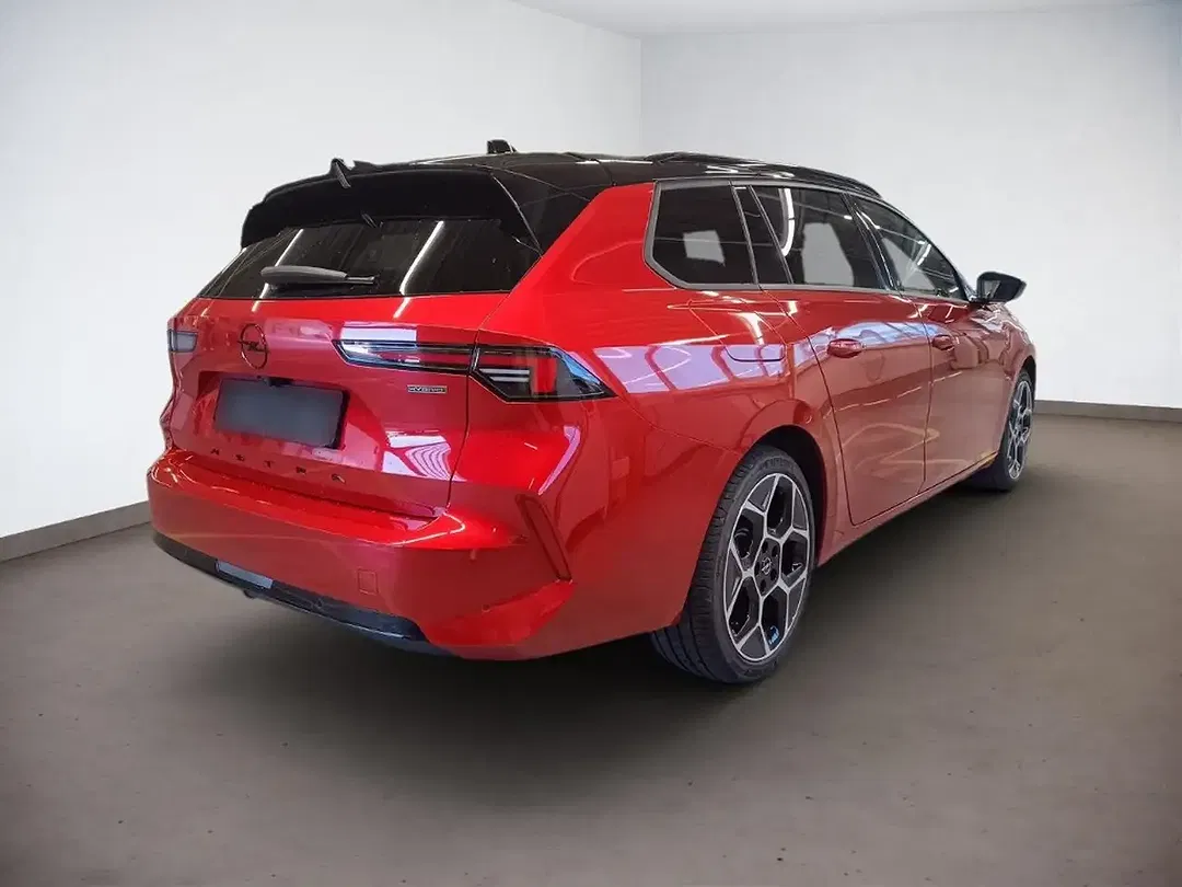 Opel Astra GS - foto 2
