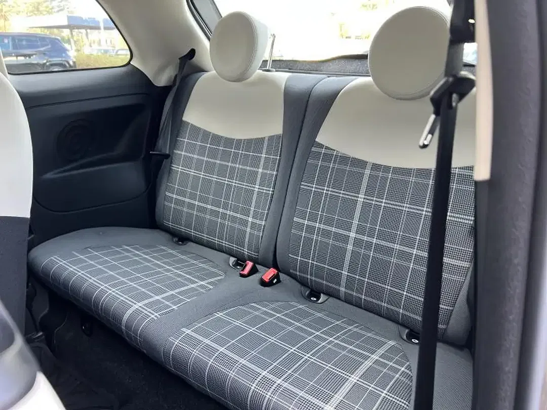 Fiat 500 Hybrid Lounge - foto 15