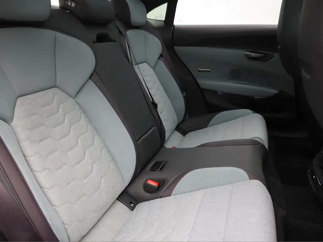 Audi e-tron GT quattro exclusive Edition - Thumbnail 11