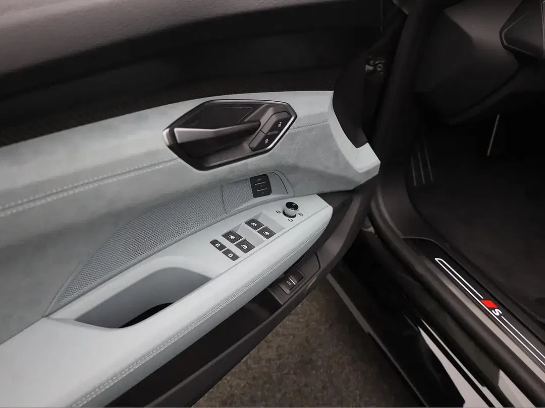 Audi e-tron GT quattro exclusive Edition - Thumbnail 5