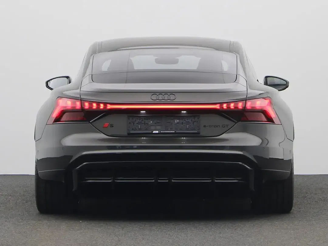 Audi e-tron GT quattro exclusive Edition - Thumbnail 8