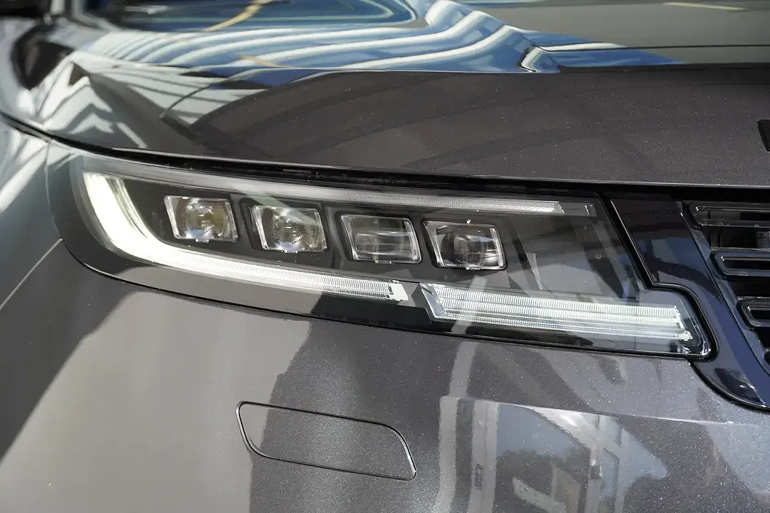 Land Rover Range Rover Sport 3.0 PHEV Dynamic SE - Thumbnail 5