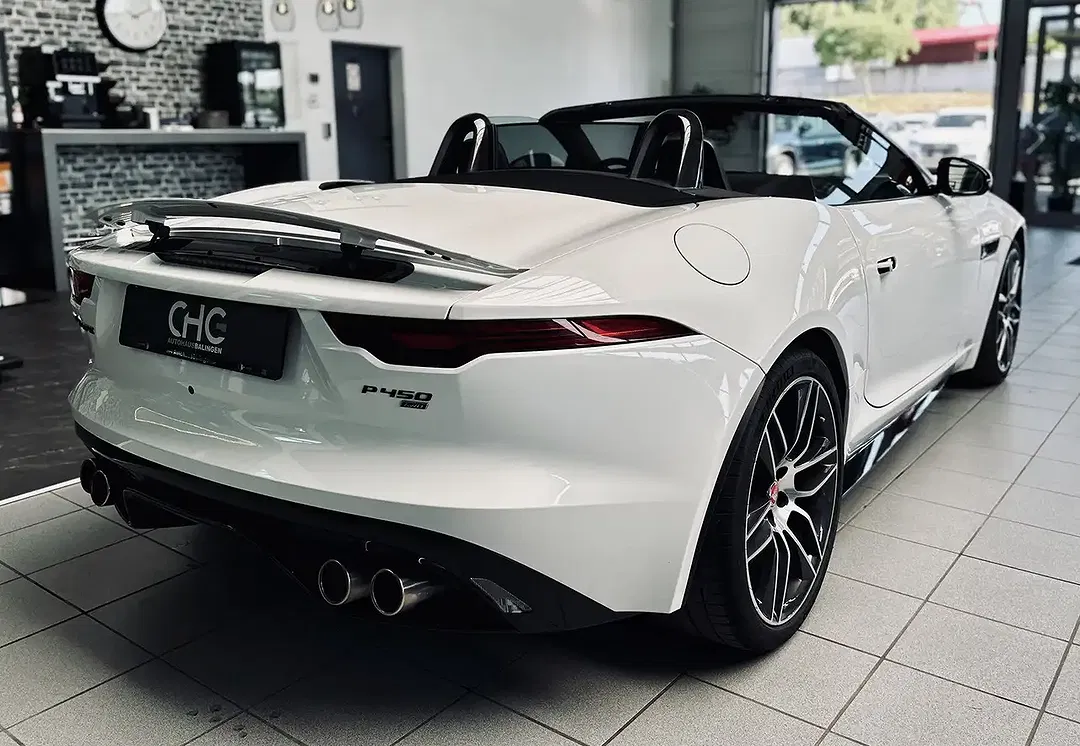 Jaguar F-Type 5.0 V8 4x4 Cabriolet R-Dynamic - Thumbnail 11