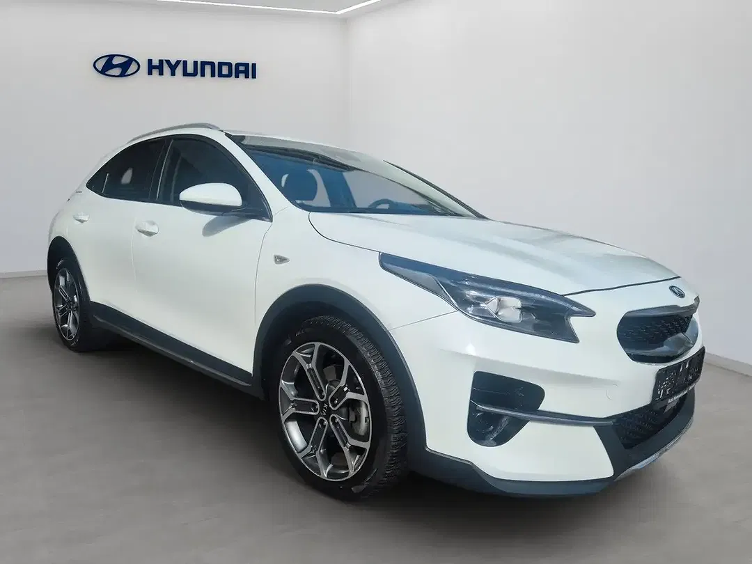 Kia XCeed - foto 2