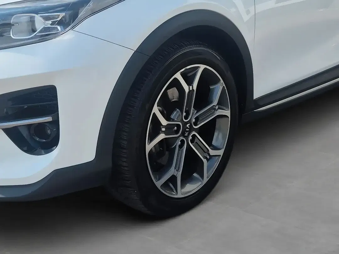 Kia XCeed - Thumbnail 6