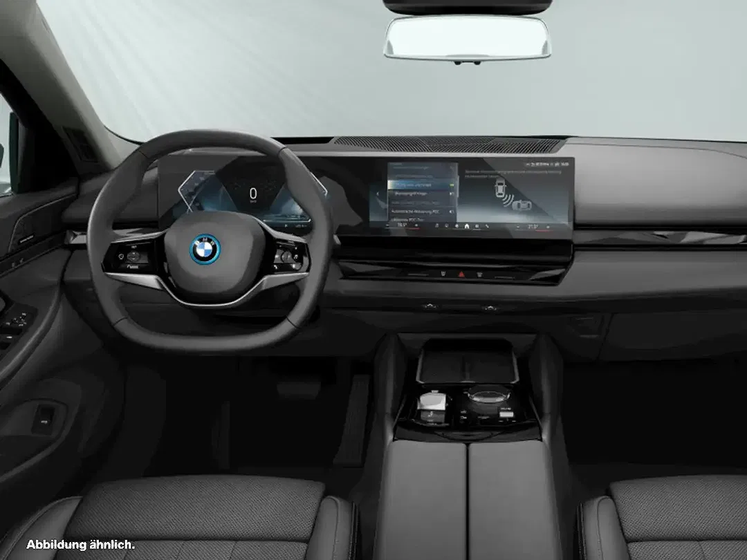 BMW i5 eDrive - Thumbnail 3