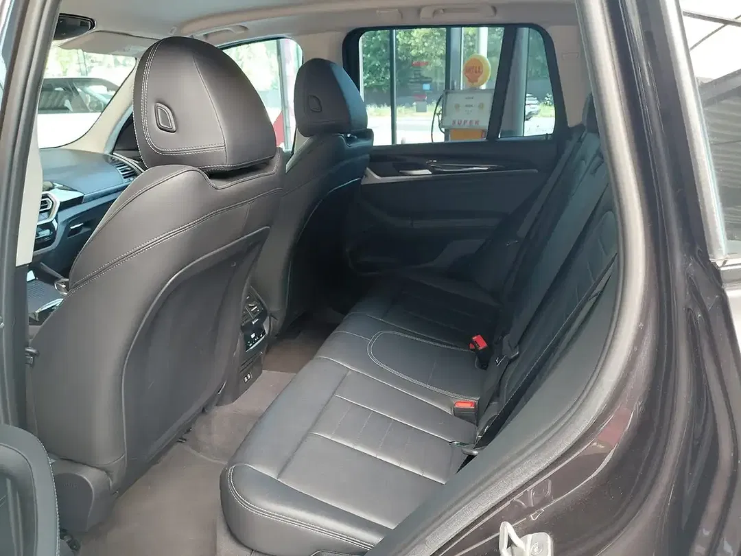 BMW X3 - Thumbnail 7