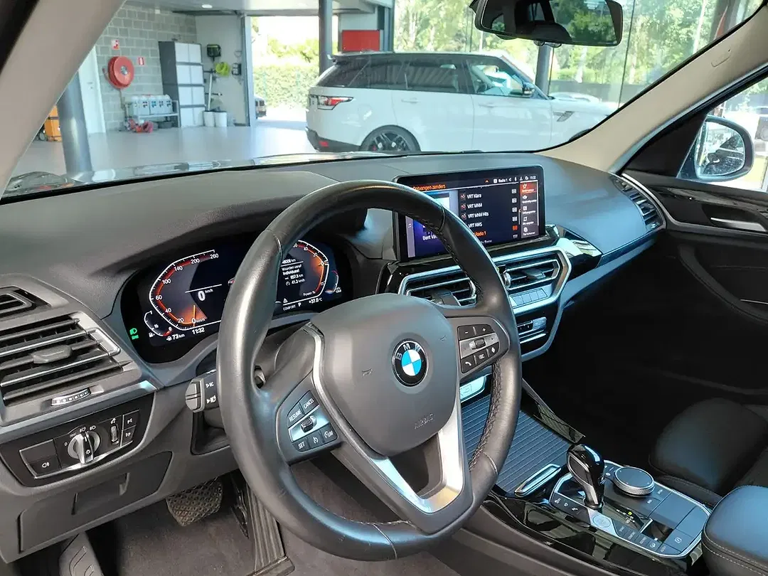 BMW X3 - Thumbnail 9