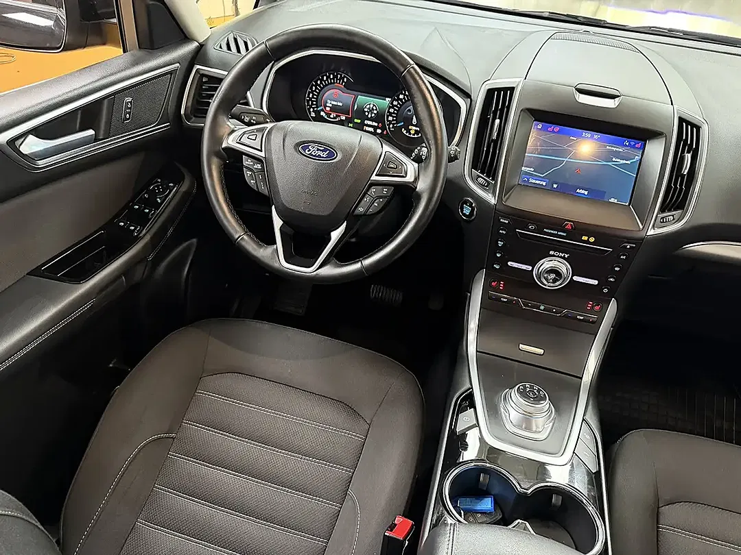 Ford Galaxy 2.5 Hybrid Titanium - foto 2