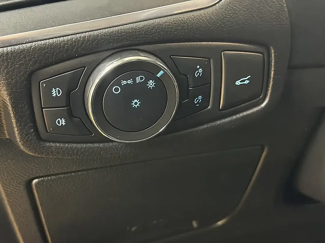 Ford Galaxy 2.5 Hybrid Titanium - Thumbnail 22